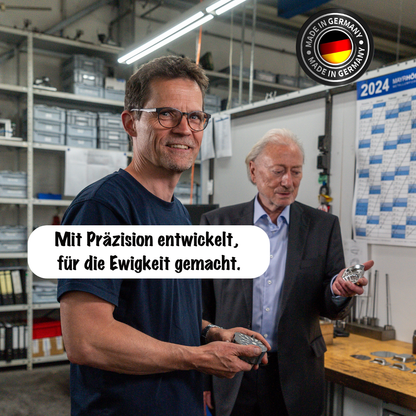 Entwicklung und Fertigung des Lemoneasy Zitronenschiebers in Deutschland. Präzisionsarbeit und hochwertige Verarbeitung für langlebige Qualität aus Edelstahl.